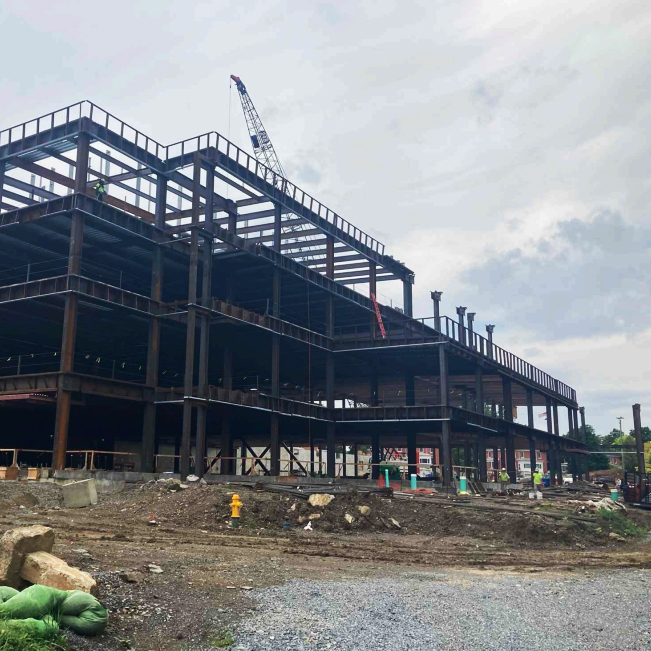 The northeast corner of the building, showing all four floors, including the terrace level. The northeast corner of the building, showing all four floors, including the terrace level.